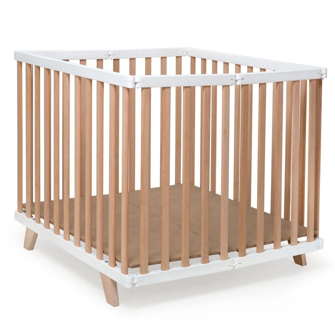 Playpen Lasse, 76x97 and 97x97 cm, with feet and wheels