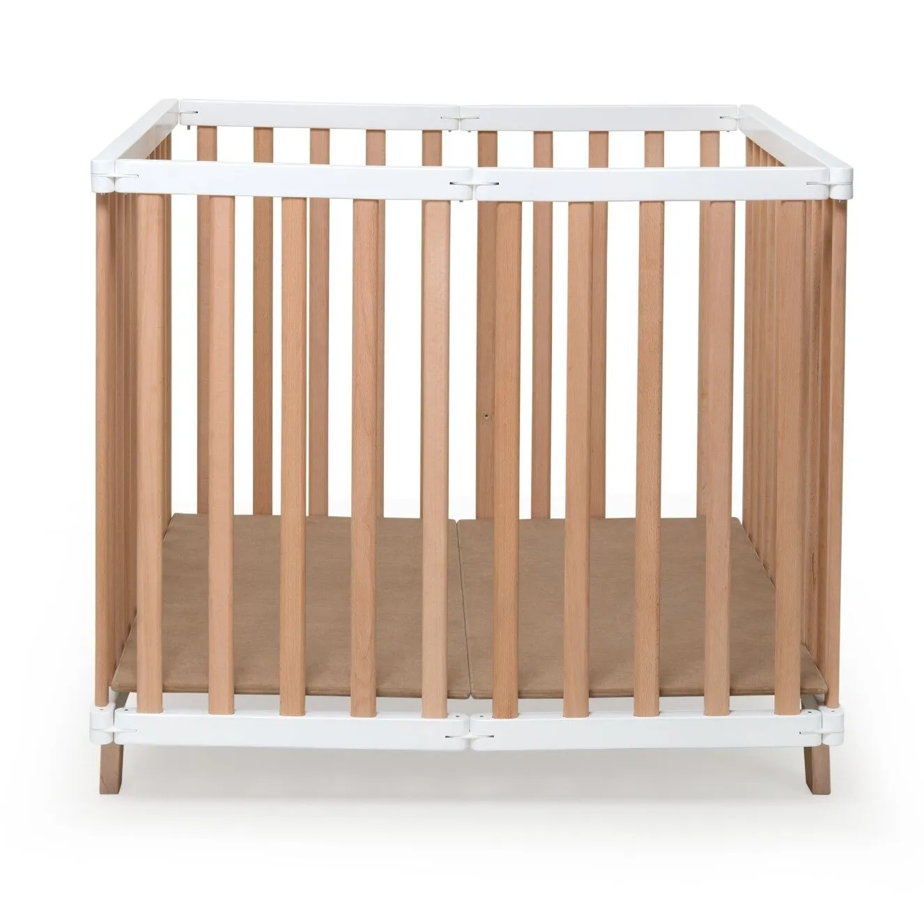 Playpen Lasse, 76x97 and 97x97 cm, with feet and wheels